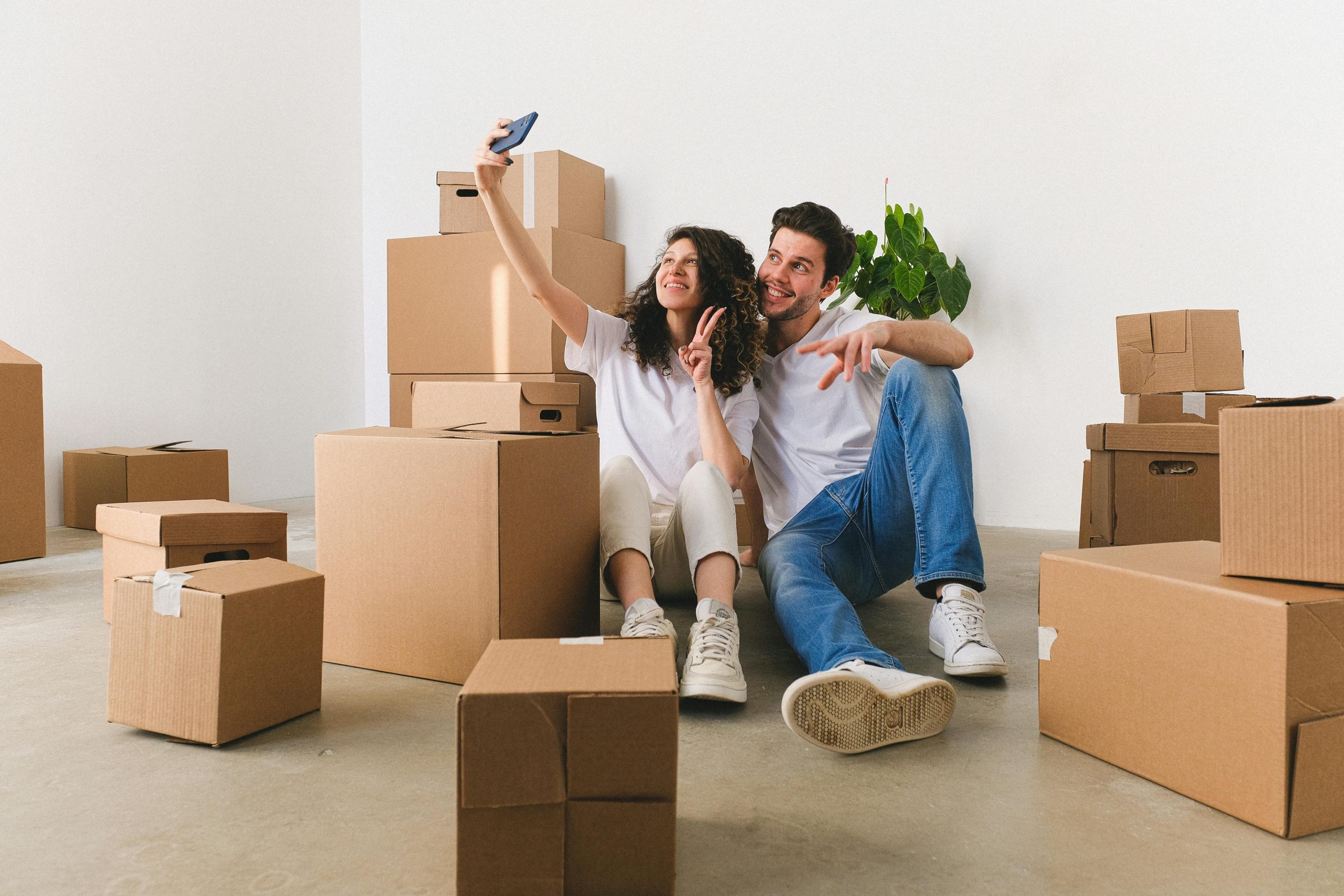 Αναλαμβάνουμε μετακομίσεις σπιτιών & διαμερισμάτων σε όλη την Αθήνα.